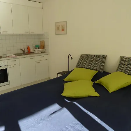 Gemutliches Helles Studio In Mit Terrasse
